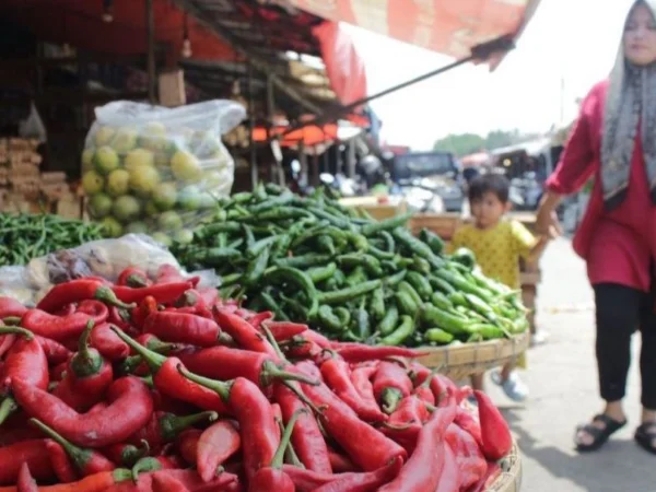 Harga kebutuhan pokok empat hari jelang Ramadan alami kenaikan cukup signifikan. Dok Jabar Ekspres