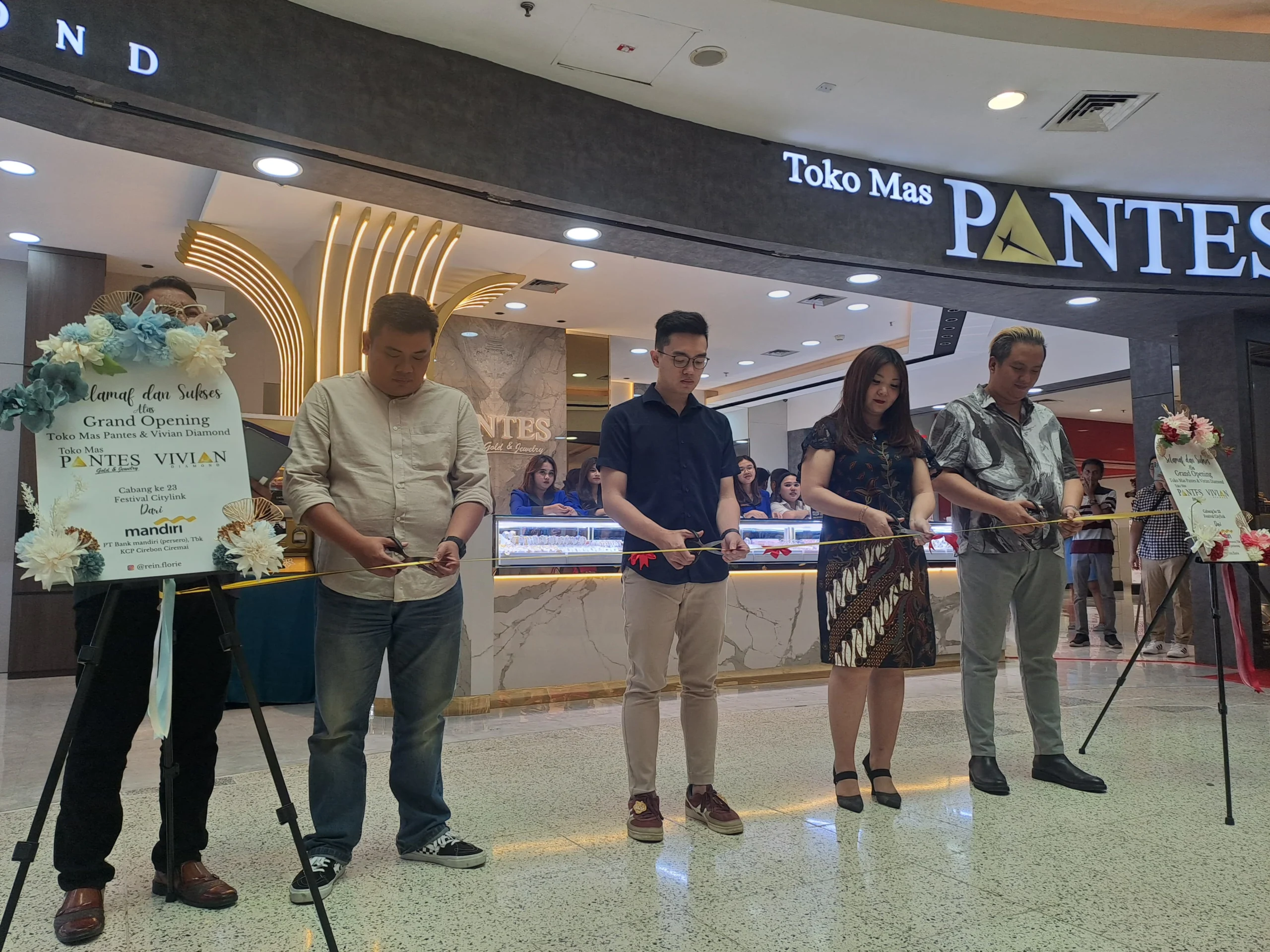 Makin Dikenal, Toko Mas Pantes Resmi Buka Cabang Ke-23 di Festival Citylink Bandung