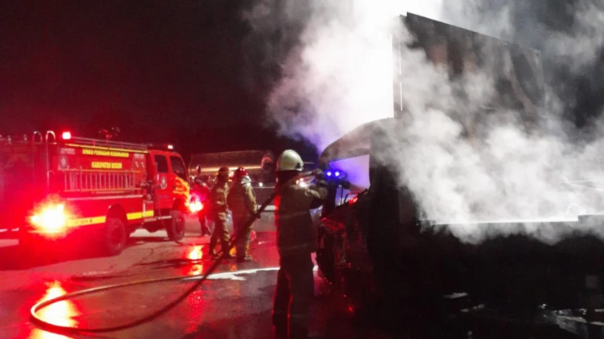 kecelakaan beruntun di Tol Ciawi 2 Bogor/Istimewa/