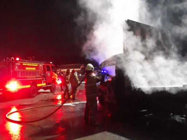 kecelakaan beruntun di Tol Ciawi 2 Bogor/Istimewa/
