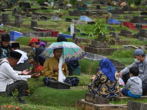 ILUSTRASI NYADRAN - menjalankan tradisi menjelang Ramadhan. (foto: ANTARA)
