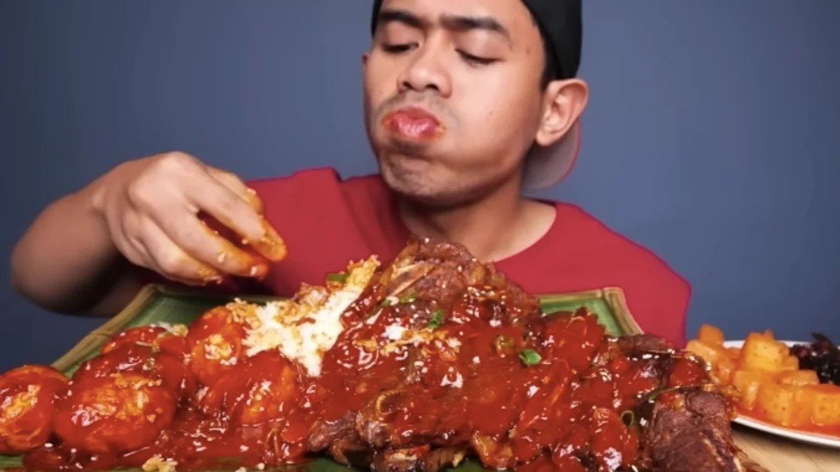 Hukum Menonton Mukbang Saat Puasa, Membatalkan?