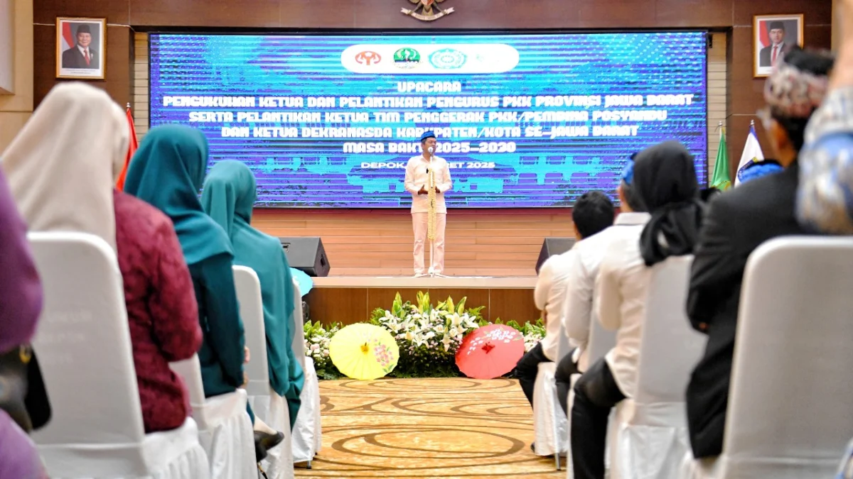 Pelantikan Ketua Tim Penggerak PKK, Posyandu, dan Dekranasda Kabupaten /Kota se-Jawa Barat, bertempat di Gedung Dibaleka II Balai Kota Depok, Selasa, (11/3/2025) (Foto: Aji Baram - Biro Adpim Jabar)