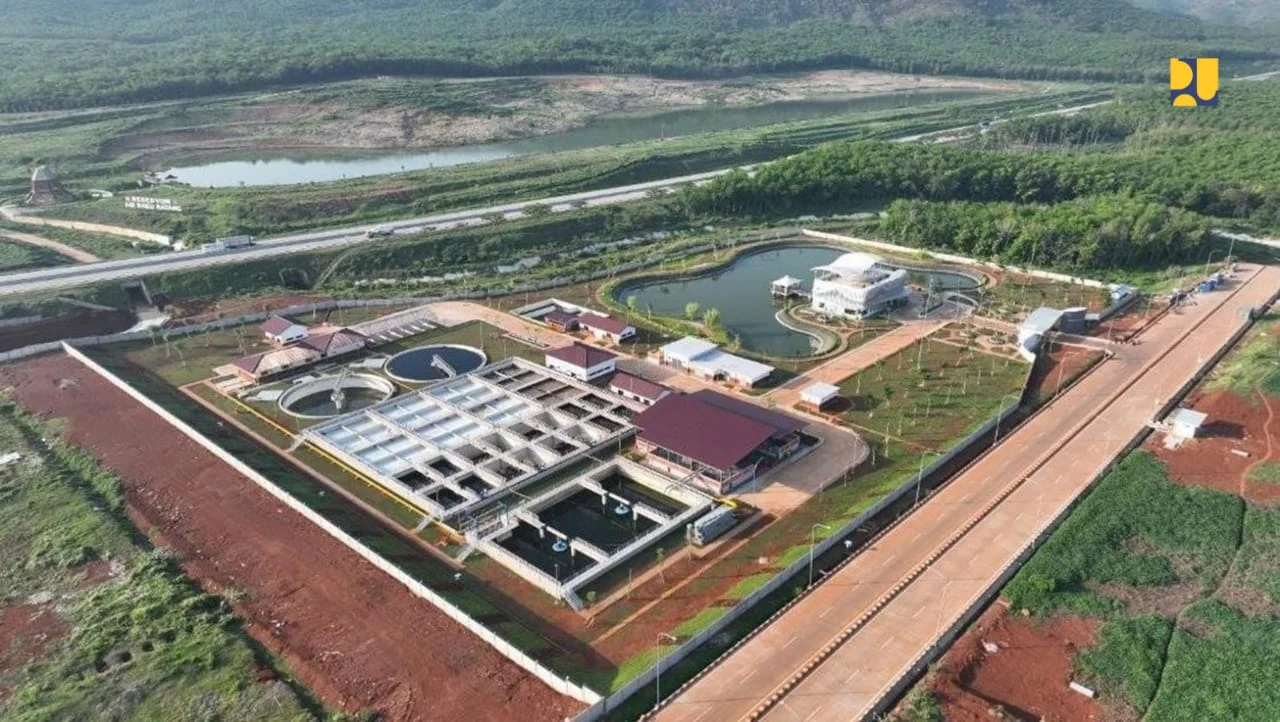 Foto udara kawasan KEK Industropolis Batang, Jawa Tengah-Kementerian PU-