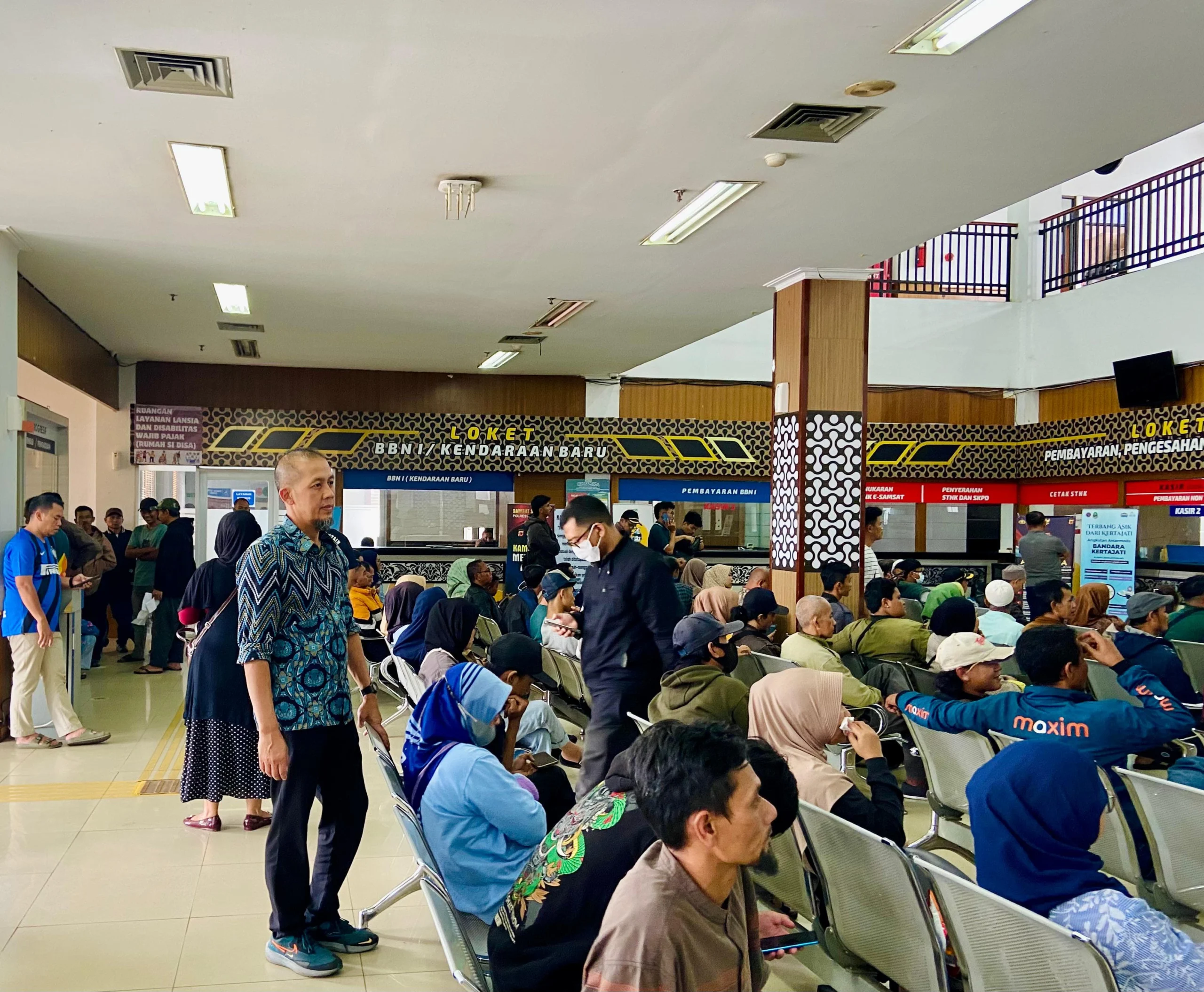 Pengelolaan Pajak Meningkat, Samsat Kabupaten Bandung Tetap Beroperasi di Hari Minggu