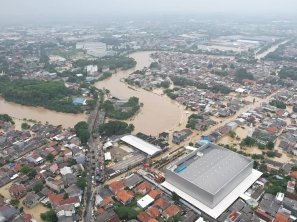 Kondisi banjir di bekasi. (Foto: ANTARA)