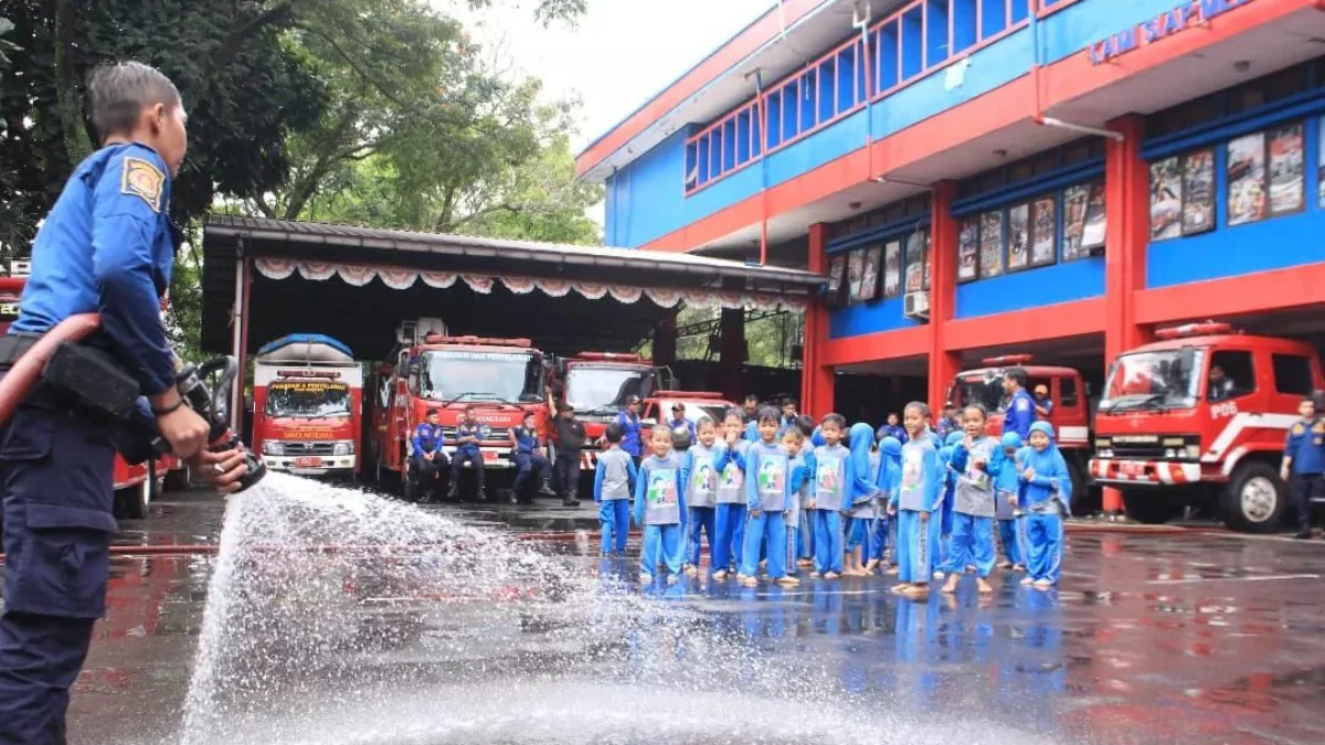 Foto ilustrasi : Diskar PB Kota Bandung sambut positif soal bakal segera hadirnya BPBD di lingkup Pemerintah Kota Bandung. (Jabareskpres)