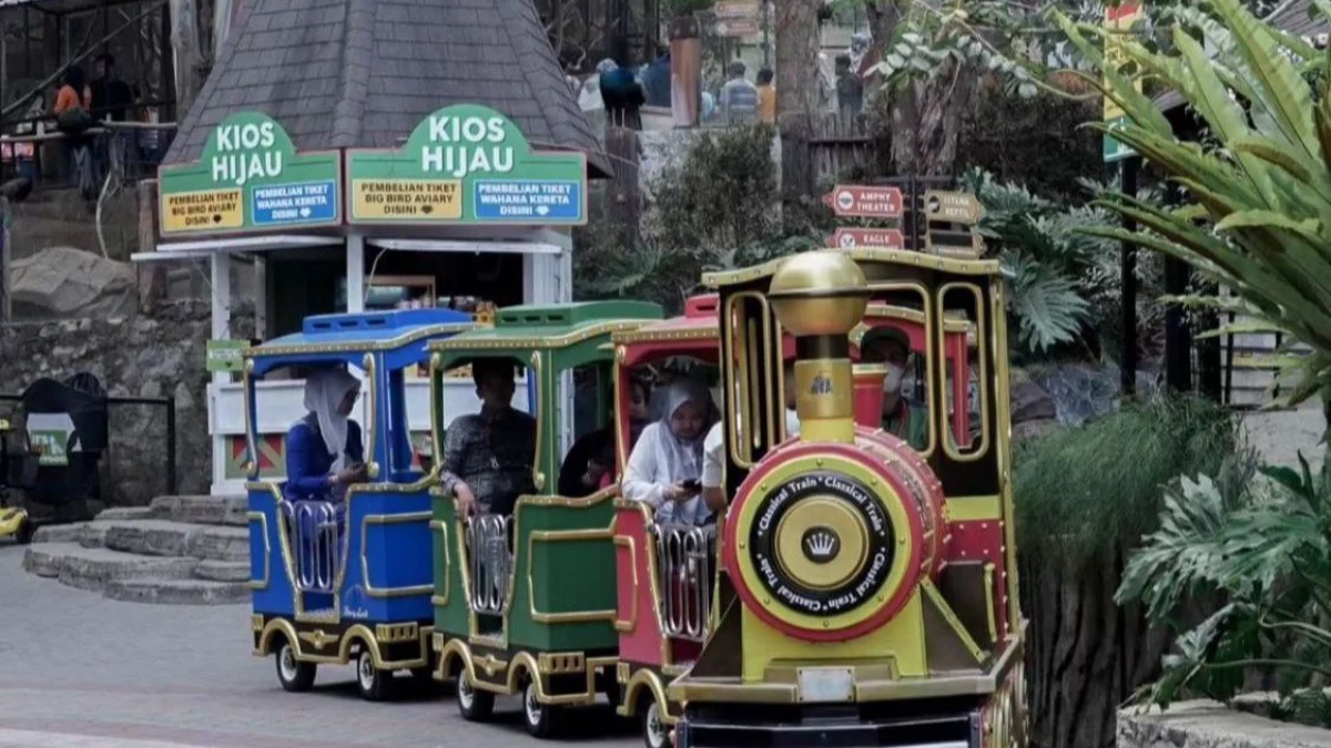 Wisata Lembang Park & Zoo, Kecamatan Parongpong, Kabupaten Bandung Barat. Foto Jabar Ekspres/Suwitno