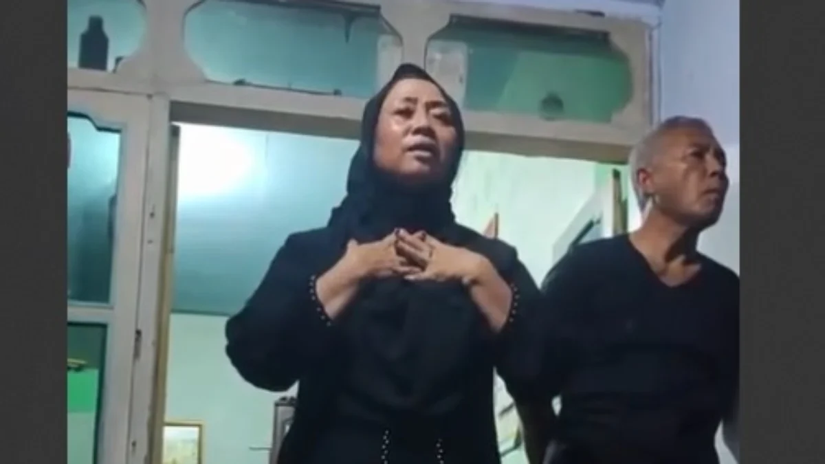 Leader Aplikasi AKQA yang digruduk membernya.