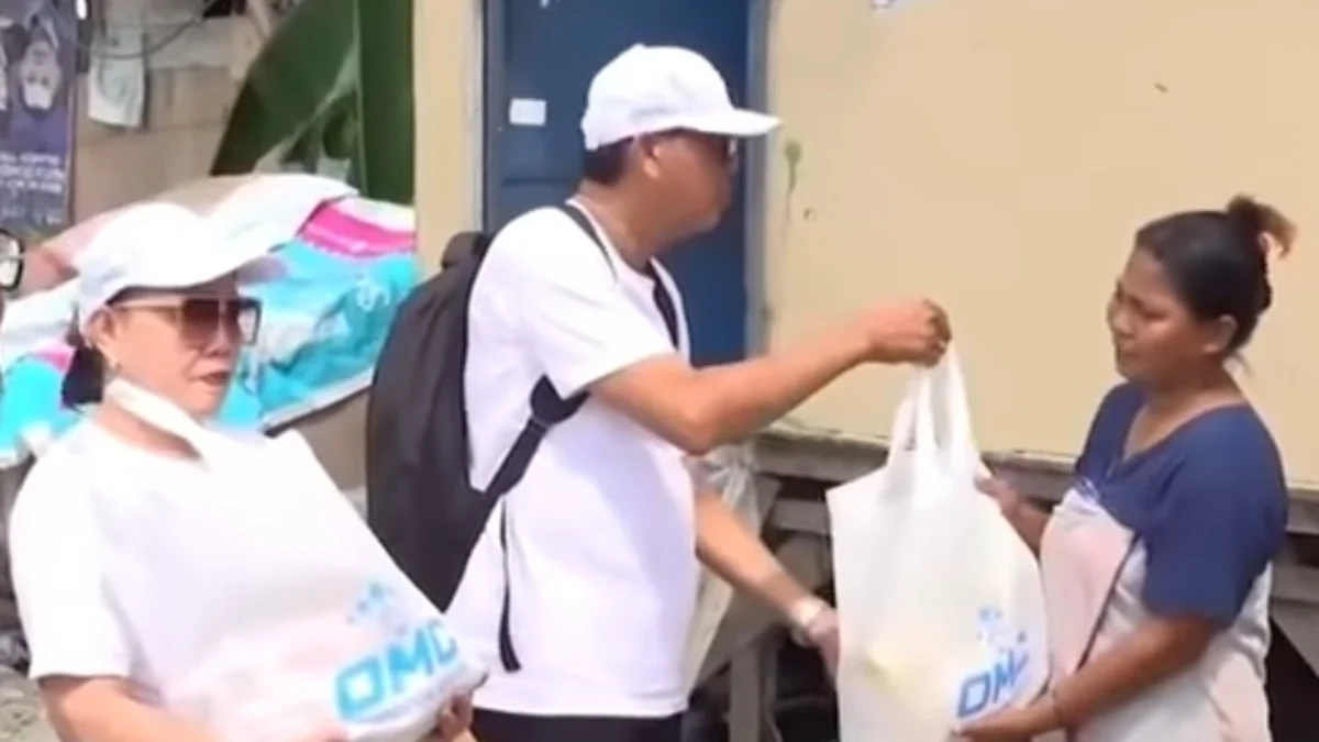 Salah satu modus Aplikasi OMC dengan memebrikan bantuan pada warga miskin.