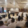 Ratusan PPPK di lingkungan Pemkot Bogor saat mengikuti pelantikan dan sumpah jabatan di Hotel Salak, Kota Bogor, Selasa (22/4). (Yudha Prananda / Jabar Ekspres)