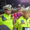 Dirlantas Polda Jabar Kombes Dodi Darjanto saat memberikan keterangan kepada wartawan di Simpang Gadog, pada Rabu (2/4/2025). Foto: Regi / Jabar Ekspres