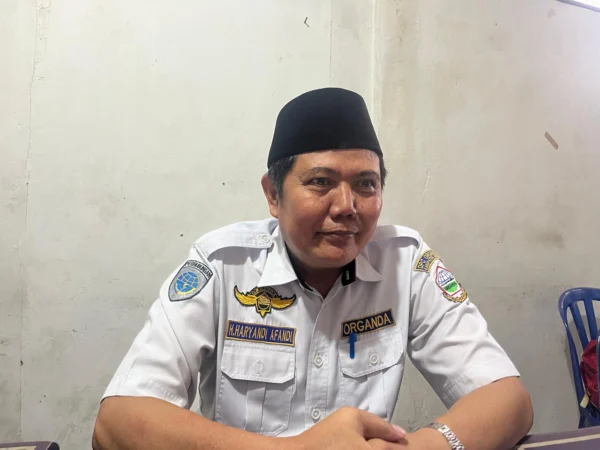Sekretaris Organisasi Angkutan Darat (Organda) Kabupaten Bogor Haryandi Afandi. (Foto/Regi)
