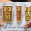 Harga Emas Terbaru Hari ini kamis, 14 April 2025 Tembus Rp 2,004 Juta per Gram, Cetak Rekor!