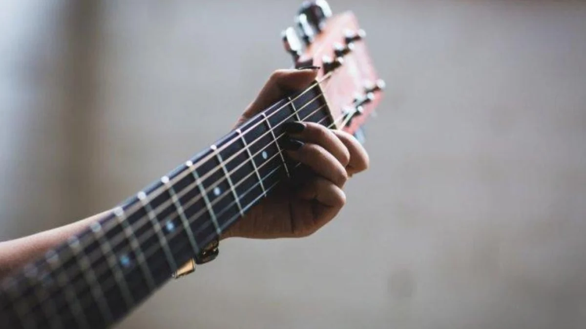 VIRAL LAGI! Chord Marsada Band - Rosita Bikin Heboh di TikTok, Ini Cara Mainnya (Versi KlikBatak)