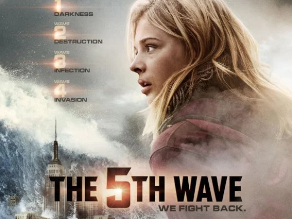 Sinopsis Film The 5th Wave, Kisah Gelombang Serangan Alien yang Mematikan