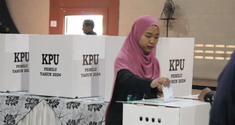 Ilustrasi pelaksanaan pemungutan suara di Pemilihan Kepala Daerah (Pilkada). (Dok. Jabar Ekspres)