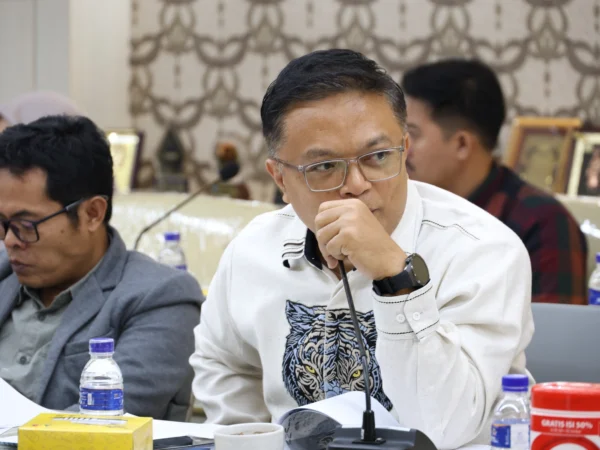 Anggota Komisi V DPRD Jabar Zaini Shofari.