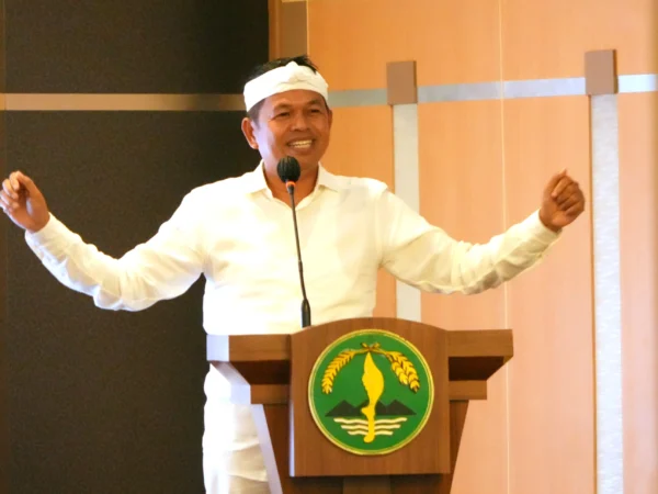 Dedi Mulyadi Terbikan Surat Edaran larang Sumbangan Masjid