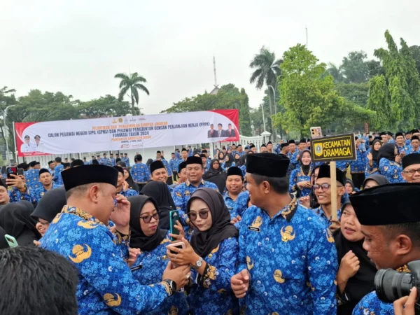 Bank Tegar Beriman Tawarkan PPPK Gadai SK, Bisa Cair hingga Rp100 Juta! (Foto: Sandika / Jabar Ekspres)