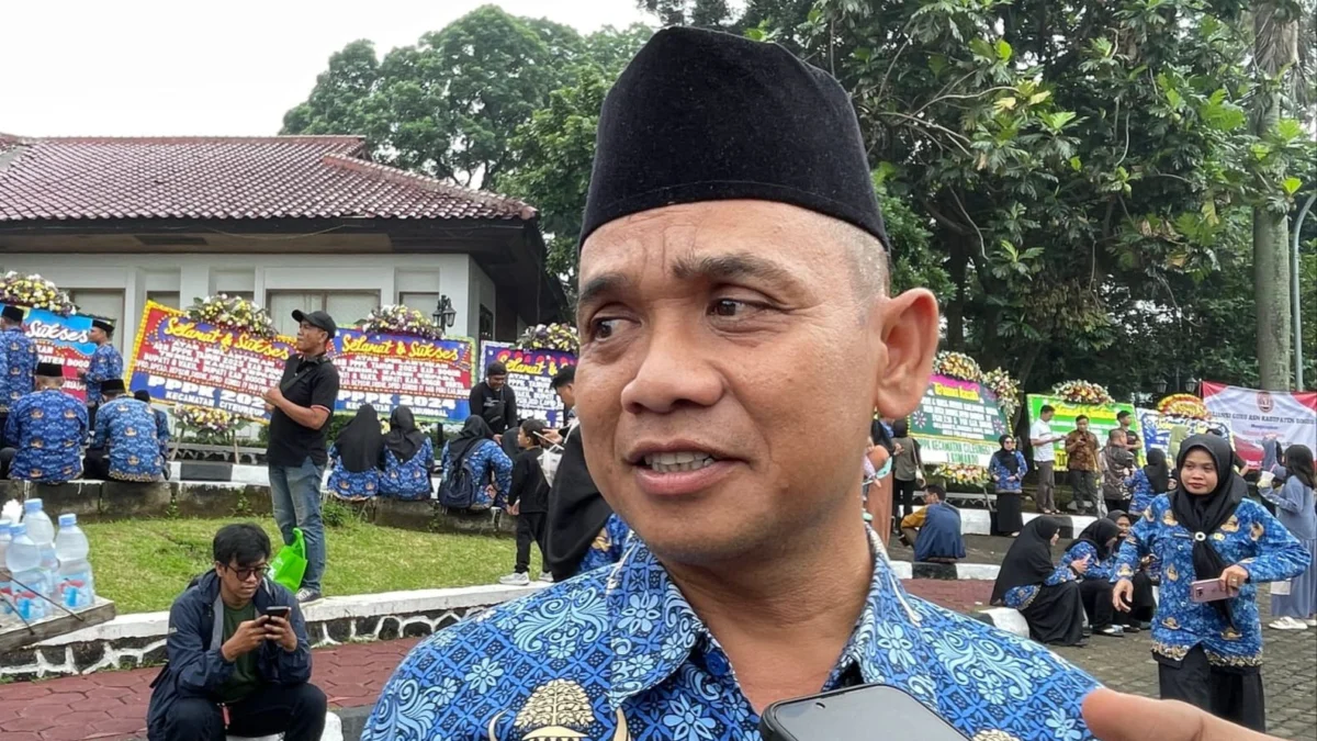 Empop Hasbulloh seorang honorer di Kabupaten Bogor yang dilantik jadi PPPK. (Foto/Sandika Fadilah)