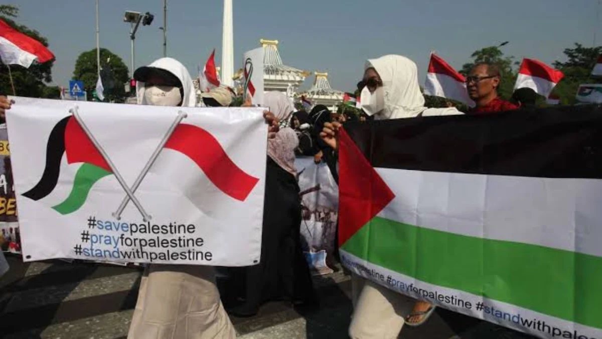 Ilustrasi sejumlah peserta aksi bela Palestina. (foto/web Pemprov Jabar)