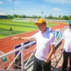 Wali Kota Bogor, Dedie A. Rachim saat berkunjung salah satu stadion di Kabupaten Pati. (Yudha Prananda / Istimewa)