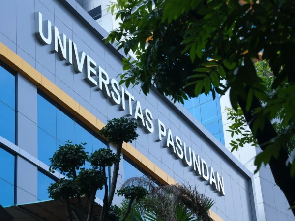 Bagi para lulusan SMA, Universitas Pasundan atau dikenal dengan Unpas bisa menjadi pilihan untuk melanjutkan ke Perguruan Tinggi.