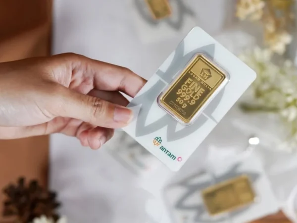 Harga Emas Antam Hari ini 10 April 2025 Melonjak hingga Rp1,846 Juta/gram