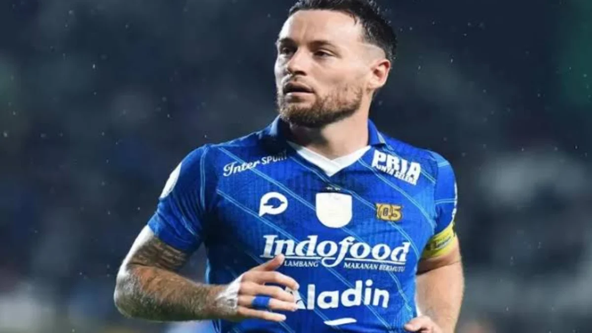 Pelatih Persib Marc Klok.