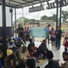 Makan siang gratis yang diselenggarakan Srikandi PLN Icon Plus SBU Regional Jawa Barat bersama Masjid Baitul Huda